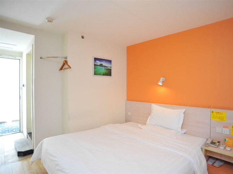 7Days Inn Dongguan Conference & Exhibition Center Esterno foto