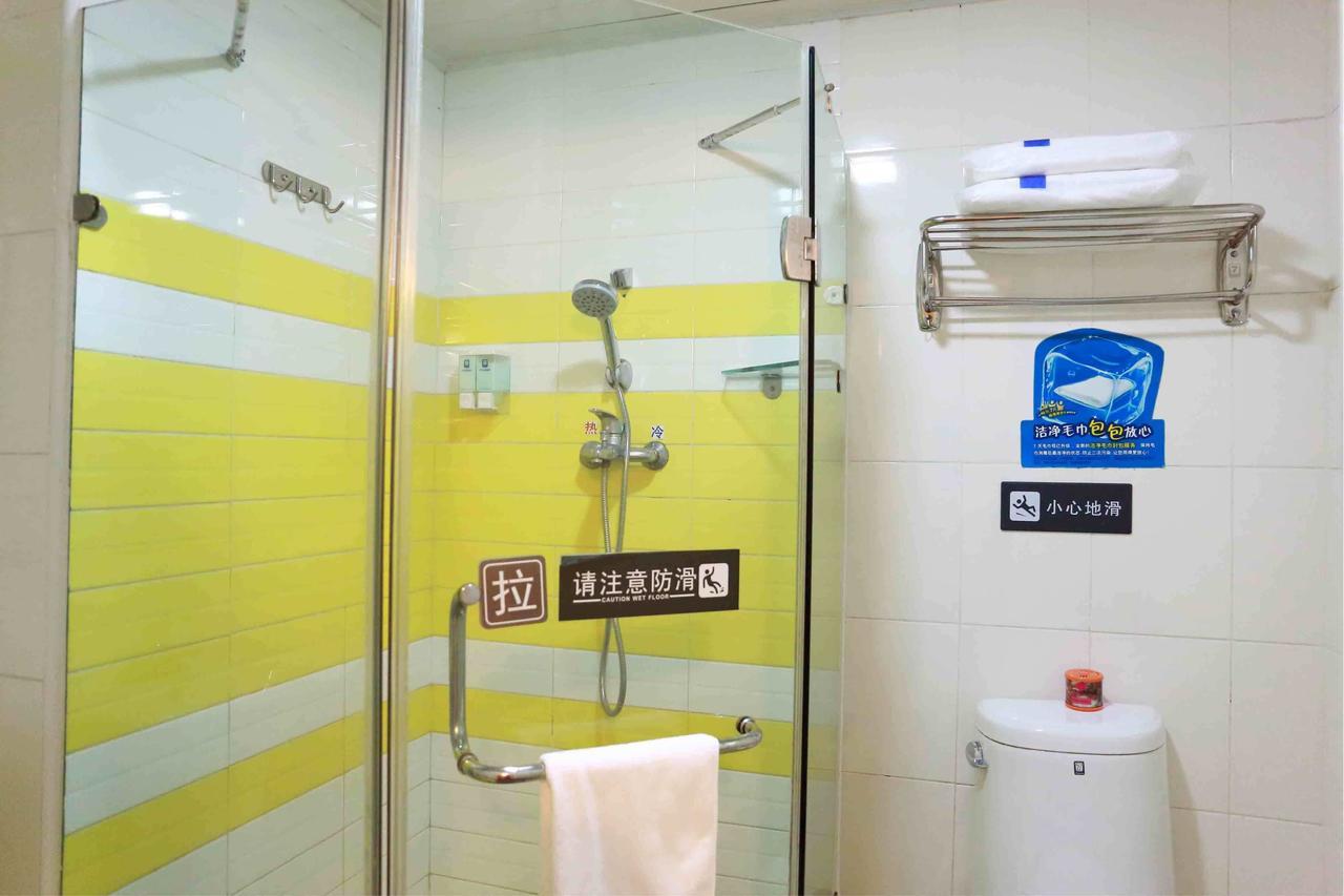 7Days Inn Dongguan Conference & Exhibition Center Camera foto