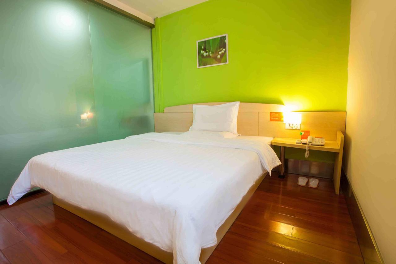 7Days Inn Dongguan Conference & Exhibition Center Camera foto